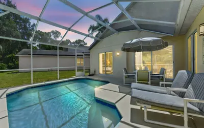 Reserve Retreat - Gated 4BR with Pool Near Disney