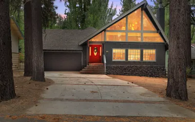 Big Bear Lake Cabin  with Game Room