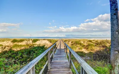 Sandpiper Loop 95066