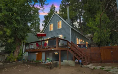 Nature's Oasis Mountain Retreat