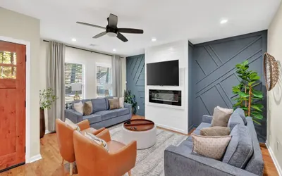 Atlanta Family Retreat 5BR and Backyard