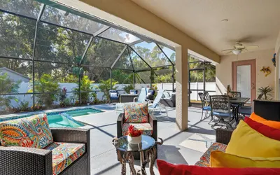 Spacious 4BR Retreat with Heated Pool & Spa