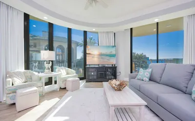 Phoenix on the Bay 1134