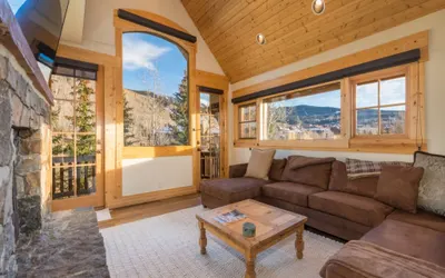 See Forever Residence 110