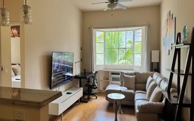 Hawaii Oasis 2-Bedroom at The Cove Waikiki