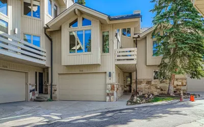 3BR Deer Valley Family Retreat | Hot Tub and Fireplace 7560