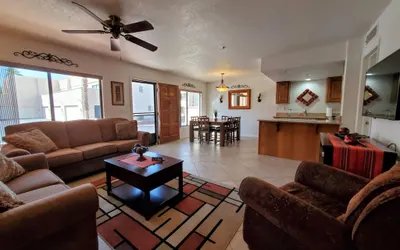 Terrific Townhouse-Natuical Estates!