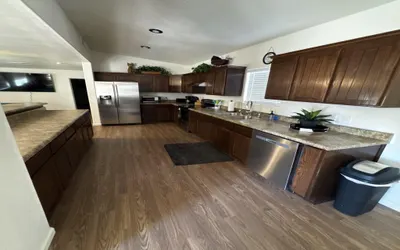 River's Edge | Great for Groups | Prime Upriver Location