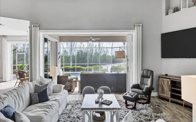 Height of Luxury in Bird Section of Punta Gorda Isles