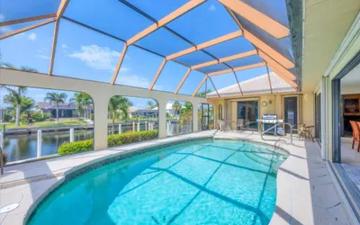 Punta Gorda Isles 3-Bedroom Canal-front Pool Home with Dock