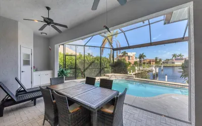 Punta Gorda 3-Bedroom Canalfront Vacation Home with Dock