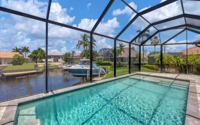 Punta Gorda 3-Bedroom Canalfront Vacation Home with Pool
