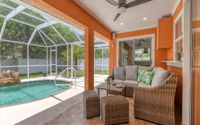 Sunset Oasis Englewood 2 Bedroom Private Pool Home Fully Fenced Yard- Dog friendly