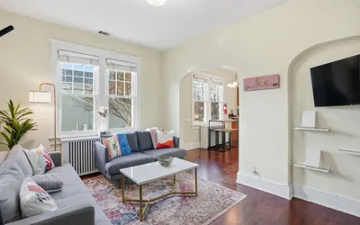 DC Area Bungalow Near Shops and Dining