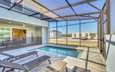 The Cutest Tonwhome & Private Splash Pool!