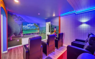 Everyone's Family Fun Home, Slides in kids rooms