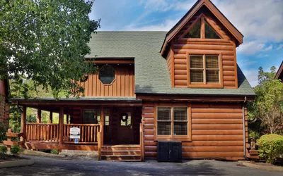 Spacious Mountain Cabin Perfect for Relaxing