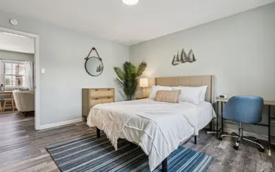 Seaside Sanctuary 4: Walk to beach! Cozy 1/1