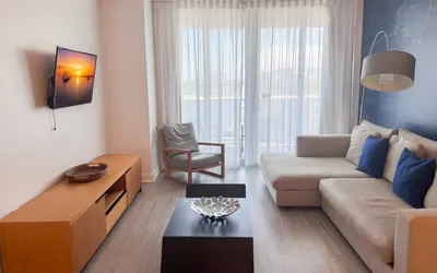 Excellent 2 Bedroom Apt w/Beautiful View