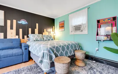 Chic Beach Getaway Motel in Old Orchard