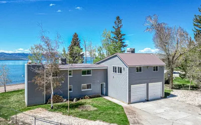 Beachfront Bonanza! East Side Bear Lake Gem