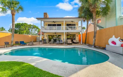 Lagoon Beach House: Dock, Pool, & Beach Nearby! Sleeps 11!