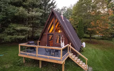 Golden Hour in the Catskills • Cozy Fall Hideaway