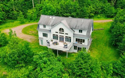 Breezy Mountain Stay w/ Deck & Game Room