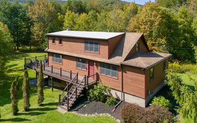 Modern Log Cabin Getaway | Summer Adventures & Game Room Fun