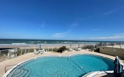 Cozy Ocean Condo with Pool & More