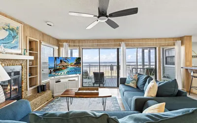 The Tipsy Turtle Direct Oceanfront