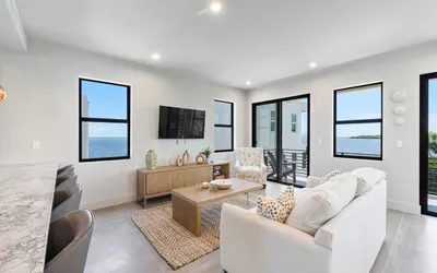 Stylish Oceanview Kayak Getaway w/ Pool & Hot Tub!