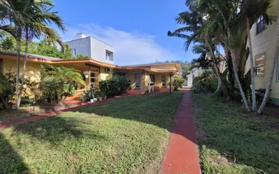 236I) Urban Retreat at Crescent Lk