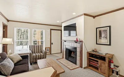 211 Copper Chase of Brian Head - Cozy Mountain Retreat