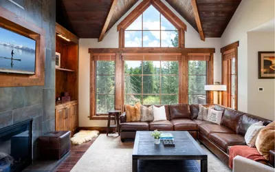 Luxe Northstar Hot-Tub Bunk Room