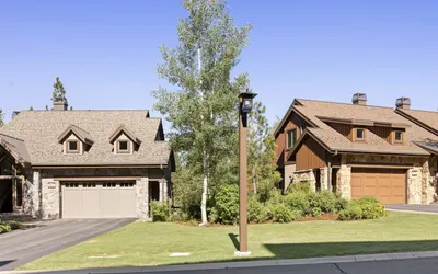 Two Adjacent Luxury Townhomes at Northstar Resort