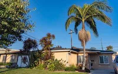 RENOVATED/REMODELED 3BR HOUSE in TORRANCE with FENCED YARD (p11)