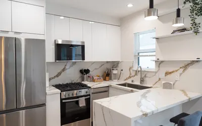 MODERN FULLY RENOVATED/REMODELED IN 2023 with PRIVATE FENCED PATIO (p62)