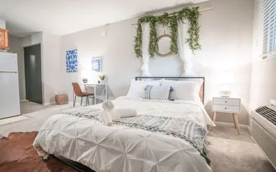 Best Kept Secret, CBUS Luxury Studio near OSU.
