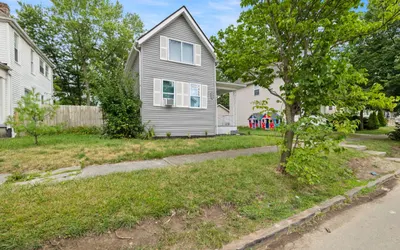 Luxurious Briarwood Escape