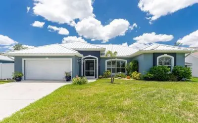 Pet Friendly Home Near HCA Florida Fawcett