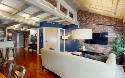 Cozy Studio in Boston's Historic Faneuil Hall Area