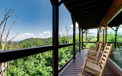 Maddox's Misty Mountain