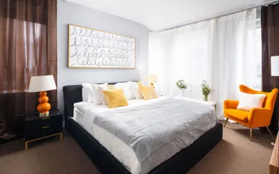 Stylish & Cozy Apt nr Times Square w Gym + Laundry