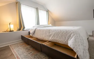 Apartment on 7th.
