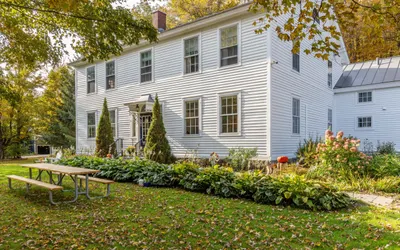All guest rooms in Chipman Inn- Your classic B&B in Vermont