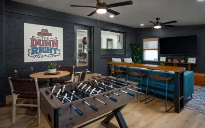 The Dunn Right - Pool, Game Room, Yard Games