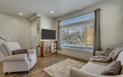3 Bed 2 Bath King Beds with Smoker Grill