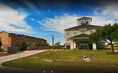 Days Inn & Suites by Wyndham Mineral Wells