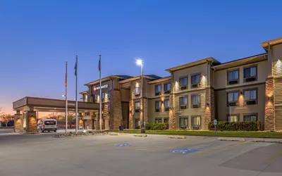 Best Western Plus Grand Island Inn & Suites